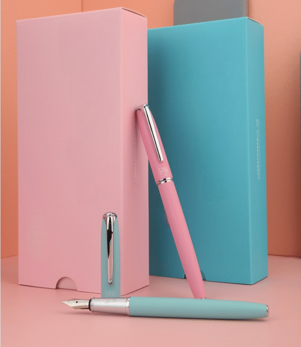 NibScript minimalist women's fountain pen