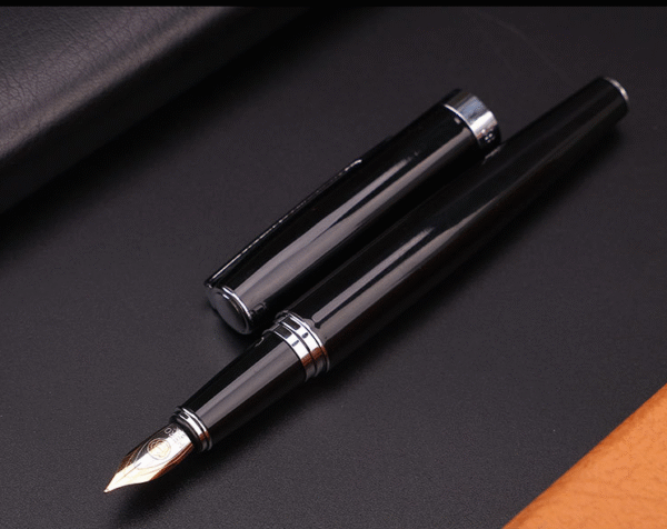 ab9711a7-6b42-46a4-a7b1-a48fd1296209 Black and gold iridium men's fountain pen-Gift Box Set